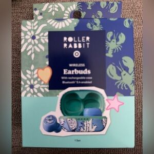 Roller Rabbit Earbuds in Teal & Blue Patterned Case